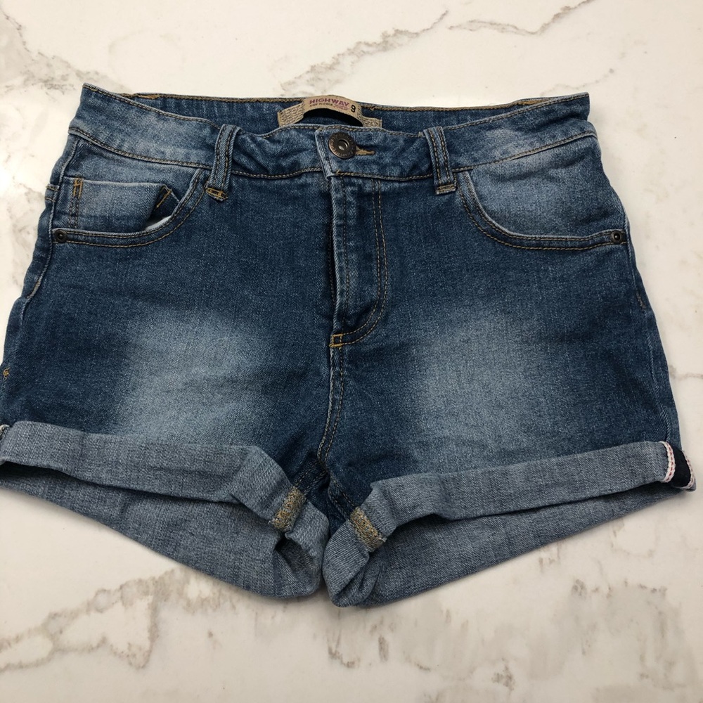 Jean shorts✨
